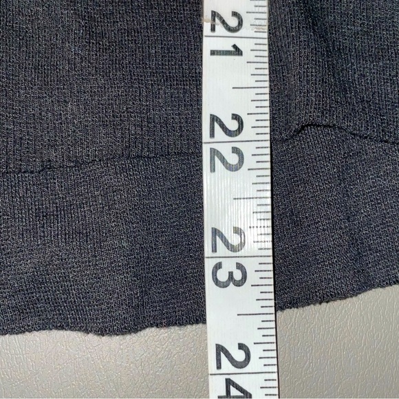 Disney Tim Burton’s Nightmare Before Christmas Sweatshirt Ruffle Hem Black/Yello - Picture 9 of 9